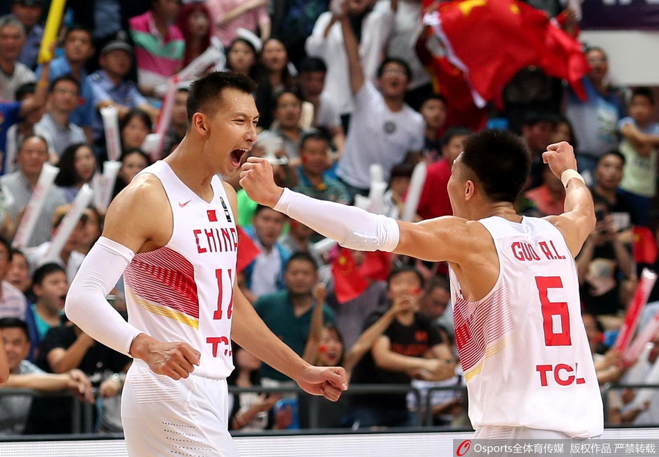 易建联32岁生日快乐