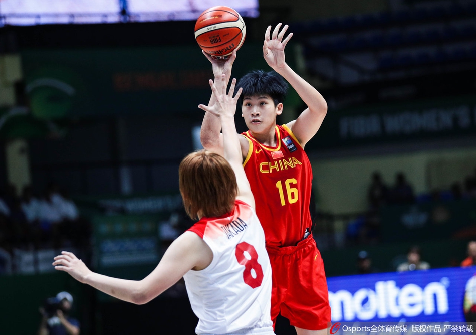 亚洲杯:中国女篮负日本获亚军