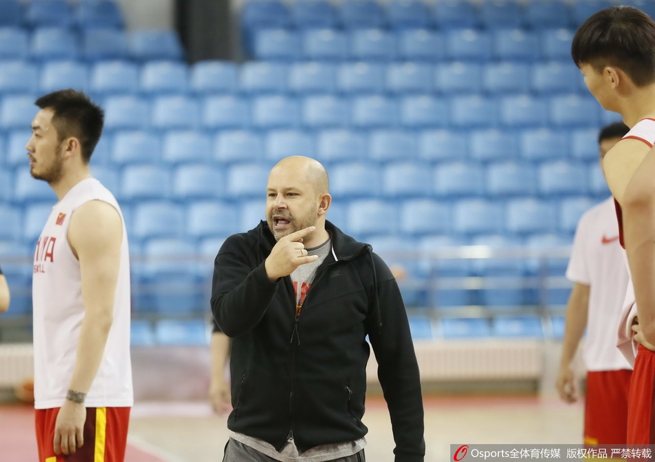 回顾“雅指导”的国家队生涯