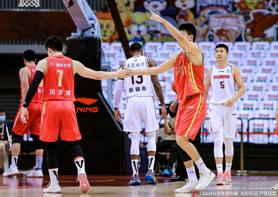 CBA复赛：广东116-108八一