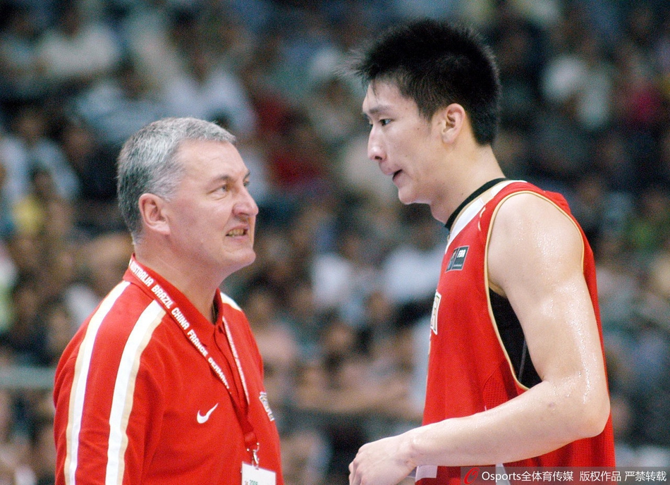 CBA球员青涩照之孙悦