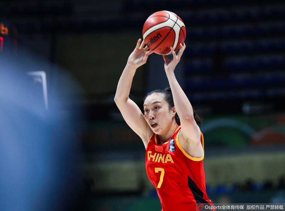 亚洲杯:中国女篮负日本获亚军