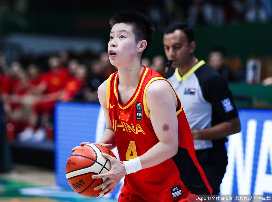 亚洲杯:中国女篮负日本获亚军