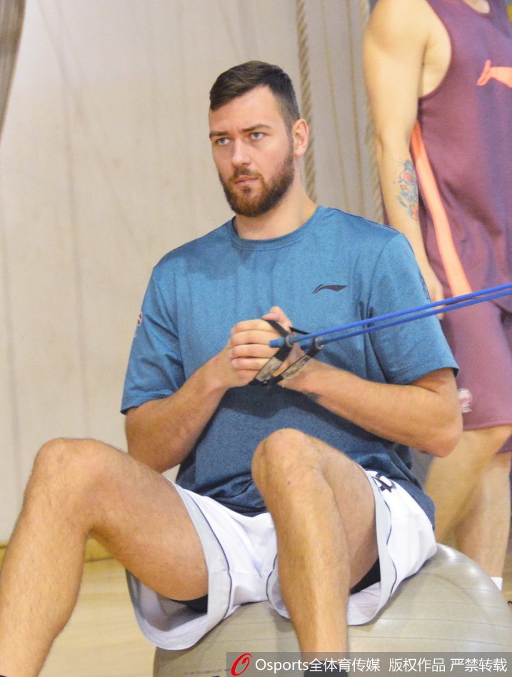 山东男篮备战新赛季