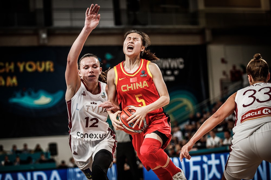 女篮世界杯中国64-61拉脱维亚