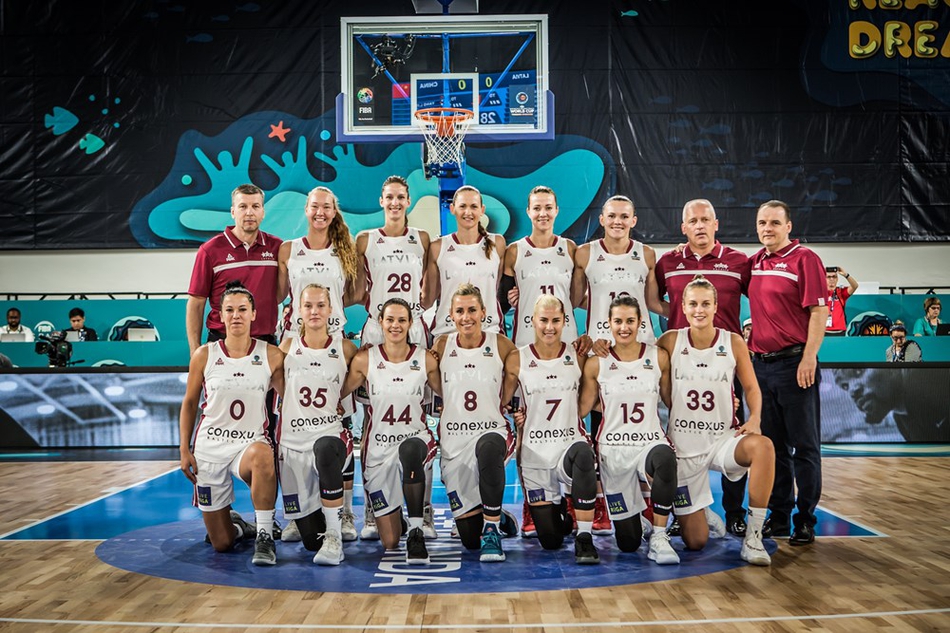 女篮世界杯中国64-61拉脱维亚