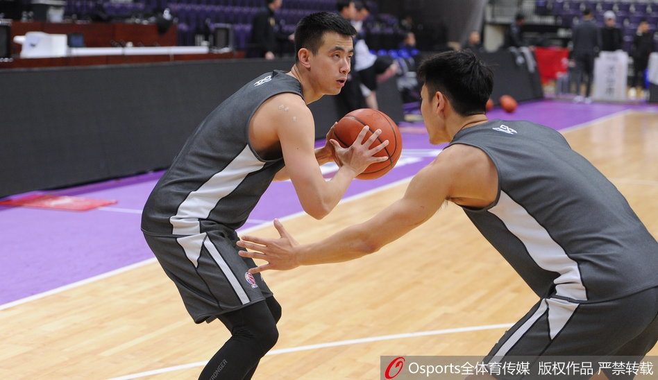 辽宁男篮训练备战