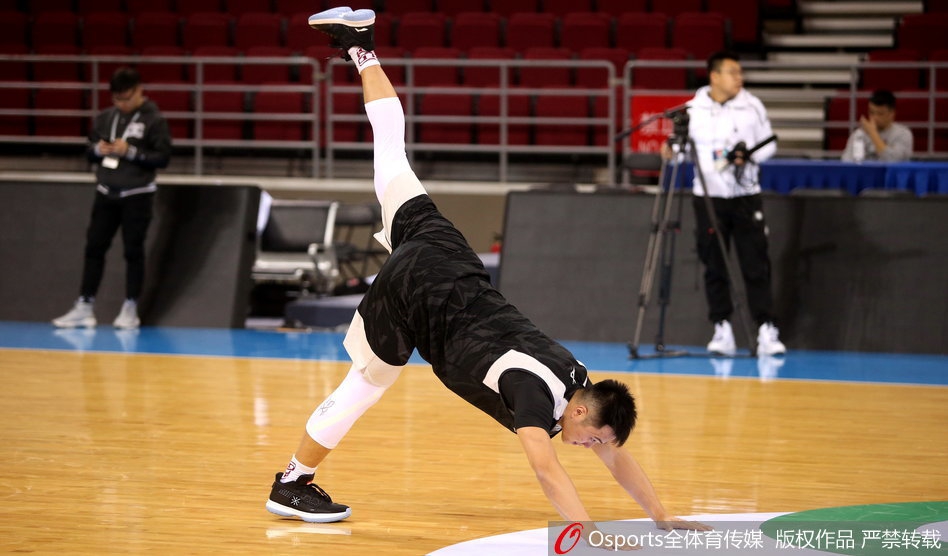 广东男篮训练备战