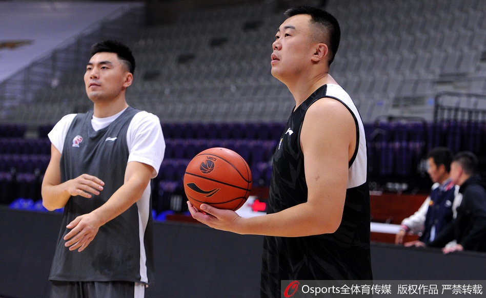 辽宁男篮训练备战