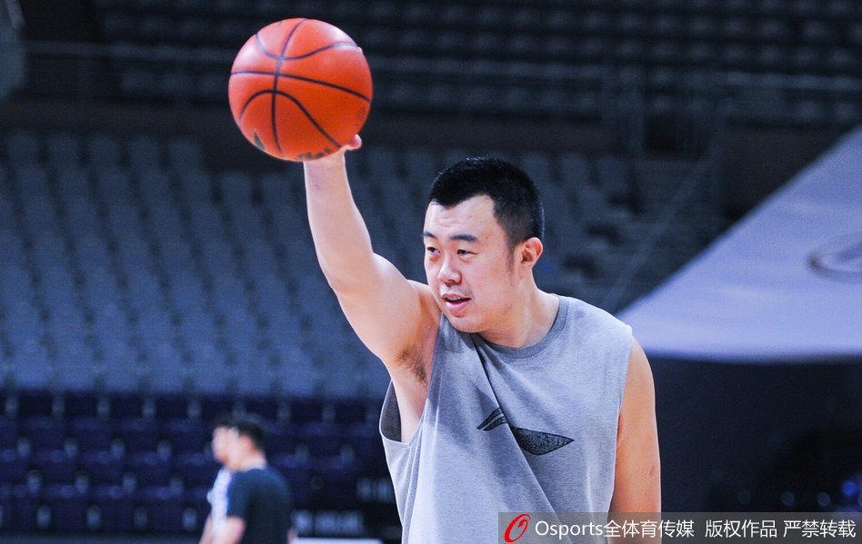 辽宁男篮训练备战