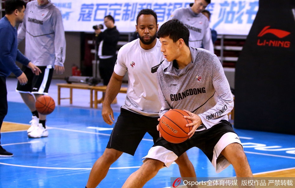 广东男篮训练备战