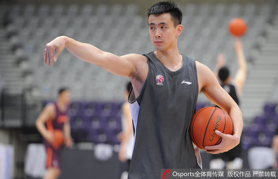 辽宁男篮训练备战