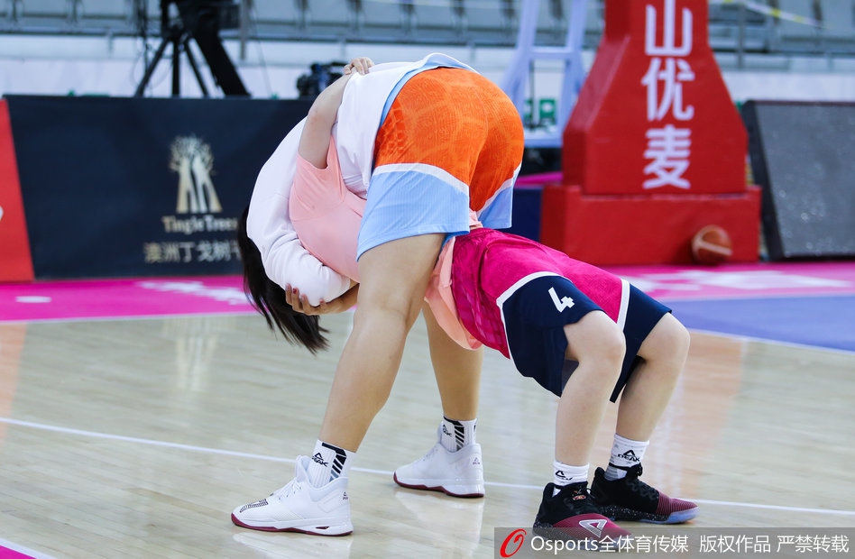 WCBA全明星赛备战欢乐多