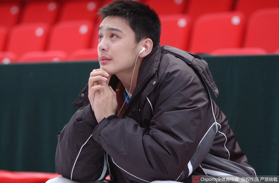辽宁队确认杨鸣结束15年职业生涯 回顾杨鸣生涯精彩瞬间