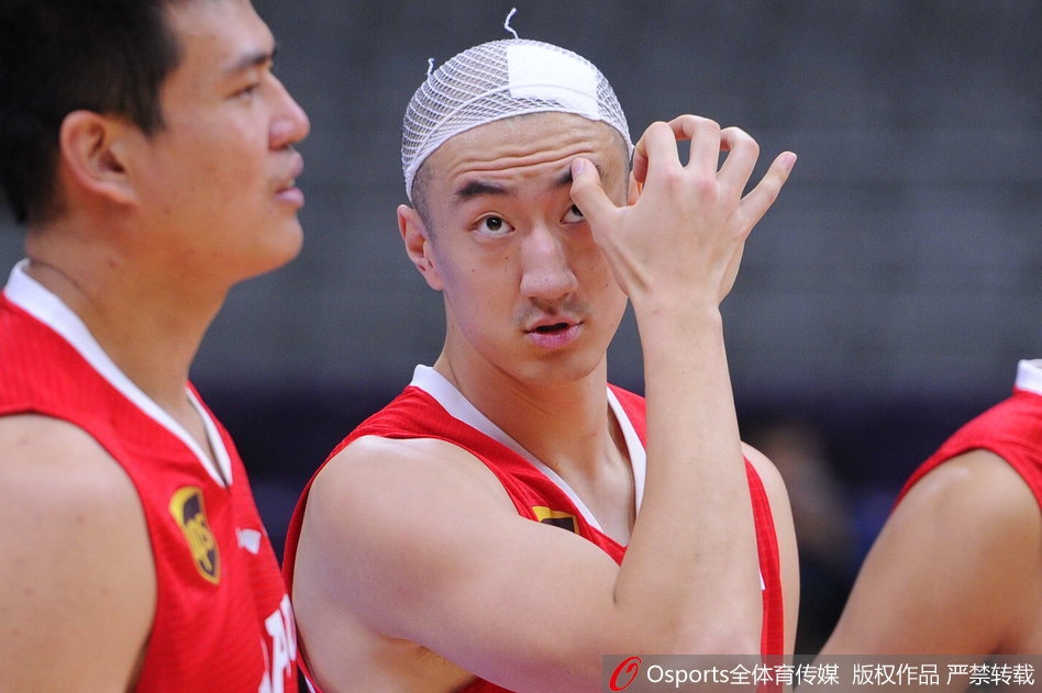 CBA第8轮：辽宁136-117青岛