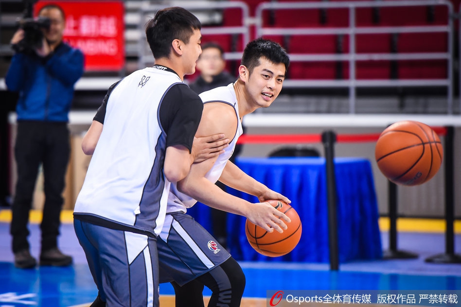 北京男篮训练备战
