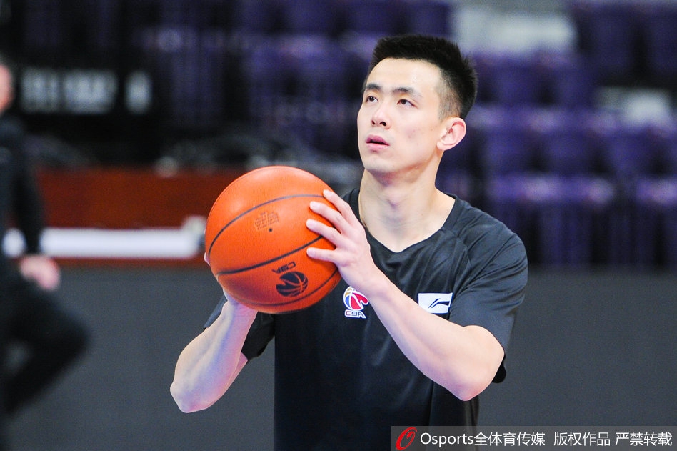 辽宁男篮训练备战