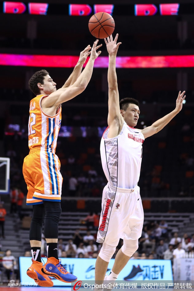 CBA第16轮：广东VS上海