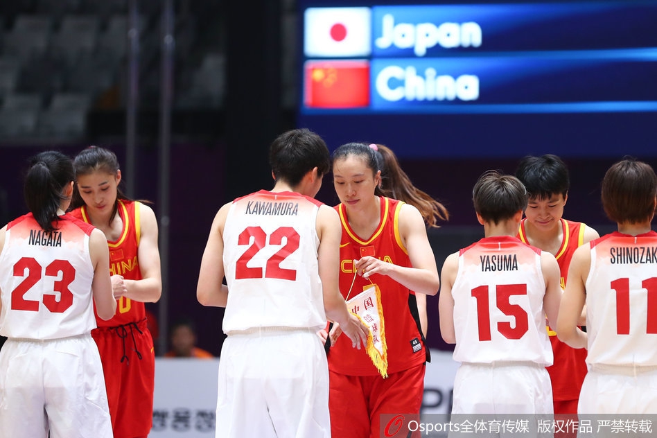 亚运女篮半决赛中国86-74日本