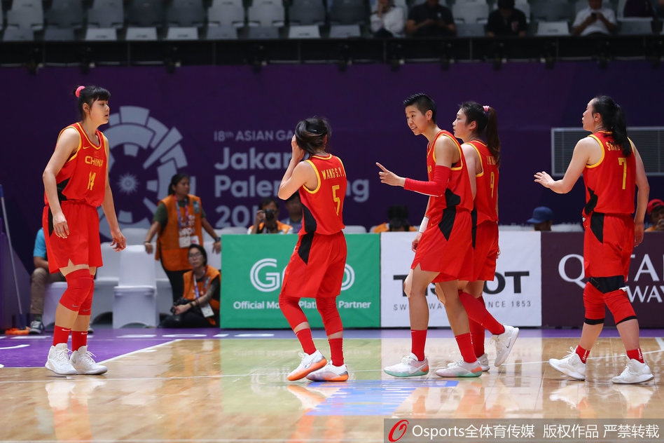 亚运女篮半决赛中国86-74日本