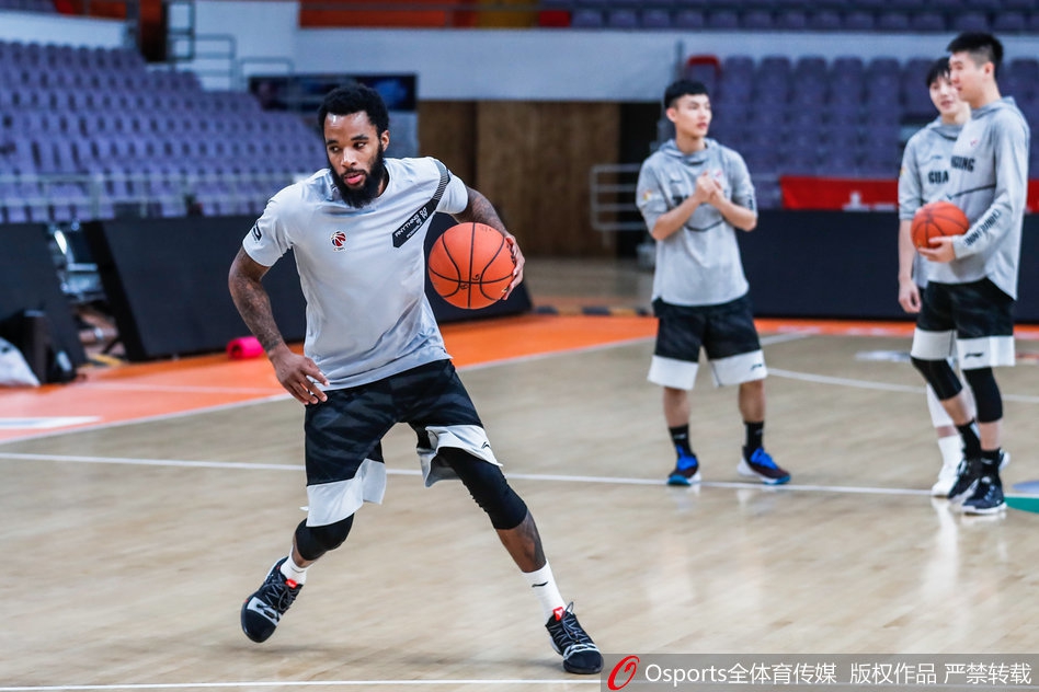 广东男篮训练备战