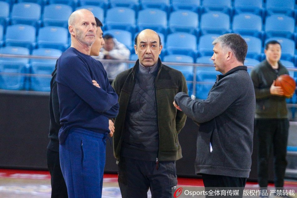 新疆男篮训练备战