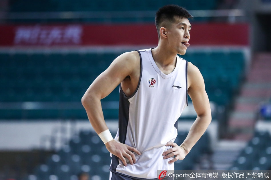 辽篮备战赵继伟现身