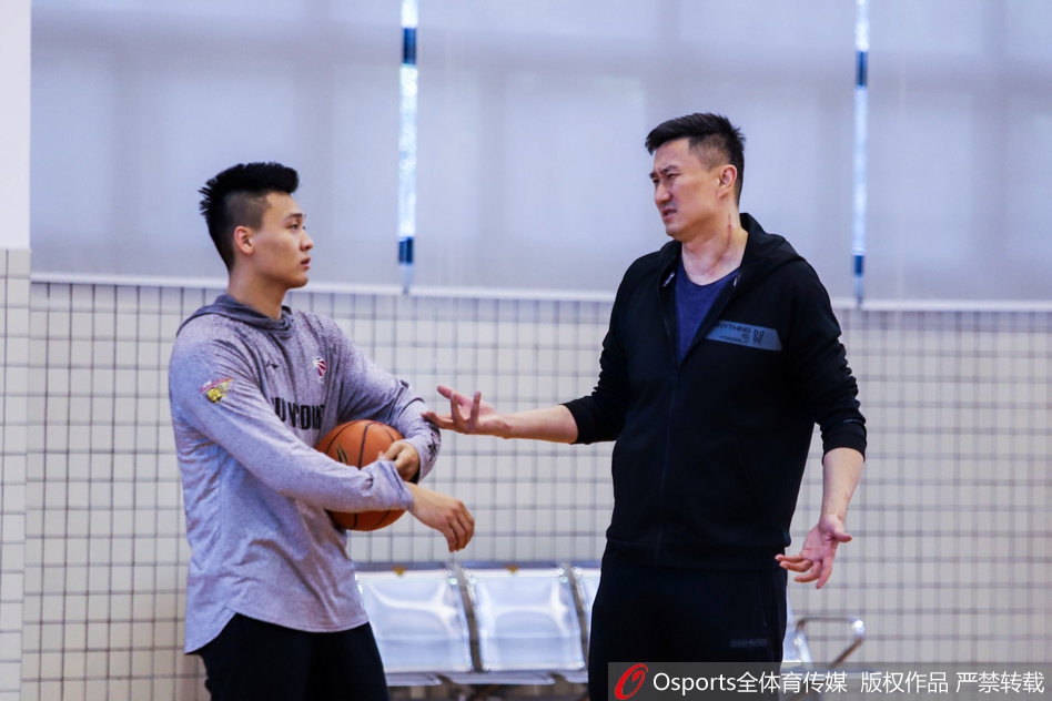 广东男篮训练备战