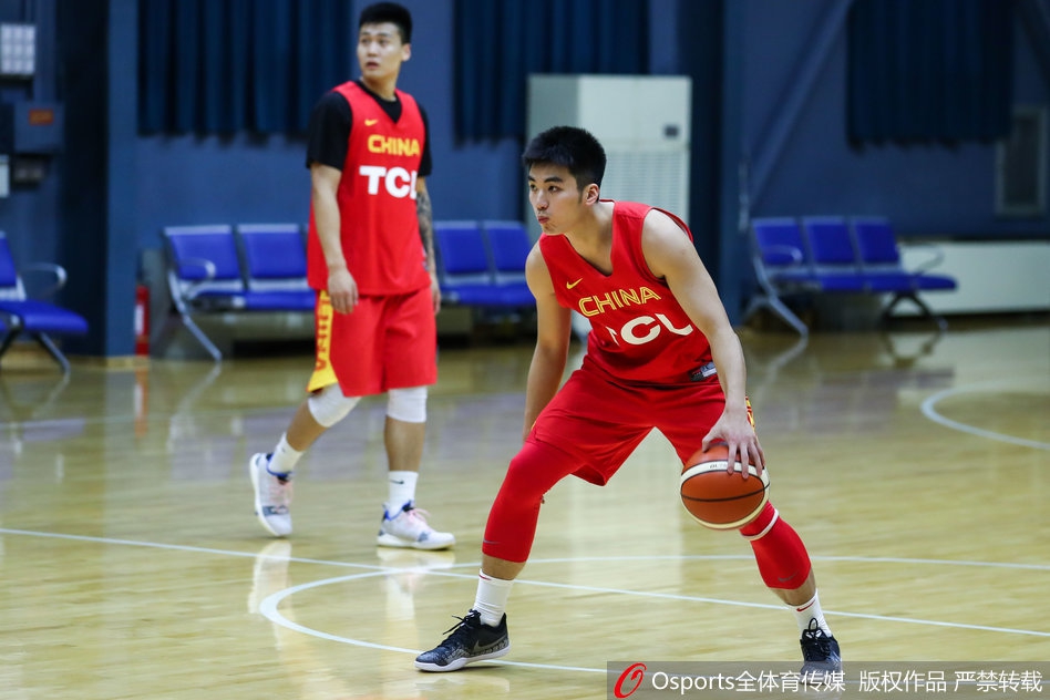 中国男篮公开训练