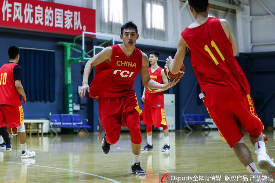 中国男篮公开训练