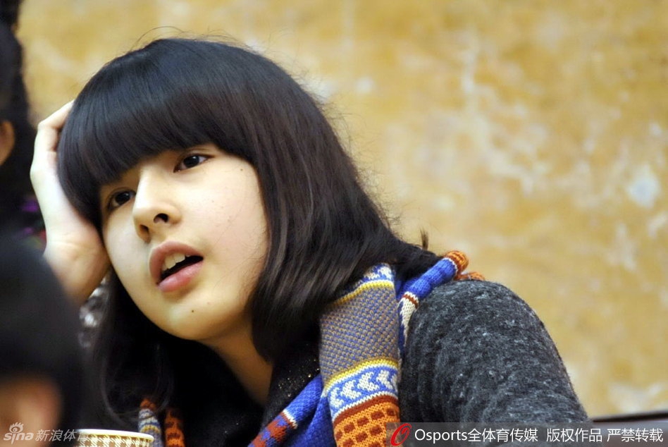 阿的江女儿迷人私房照