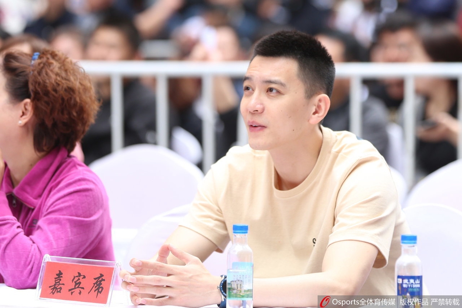 辽宁队确认杨鸣结束15年职业生涯 回顾杨鸣生涯精彩瞬间