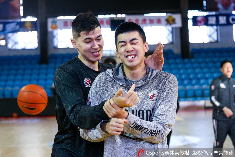 新疆男篮训练备战