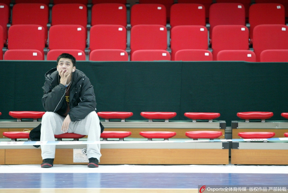 辽宁队确认杨鸣结束15年职业生涯 回顾杨鸣生涯精彩瞬间