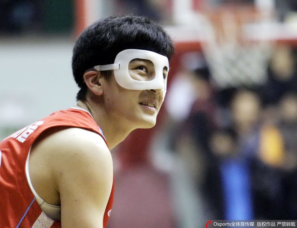 辽宁队确认杨鸣结束15年职业生涯 回顾杨鸣生涯精彩瞬间