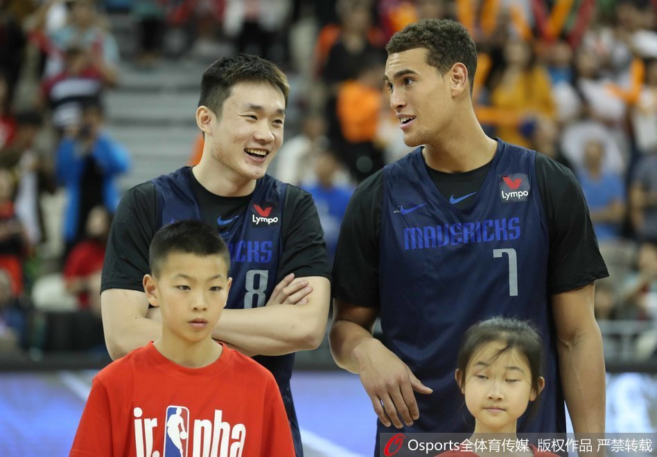 NBA中国赛上海站球迷日活动