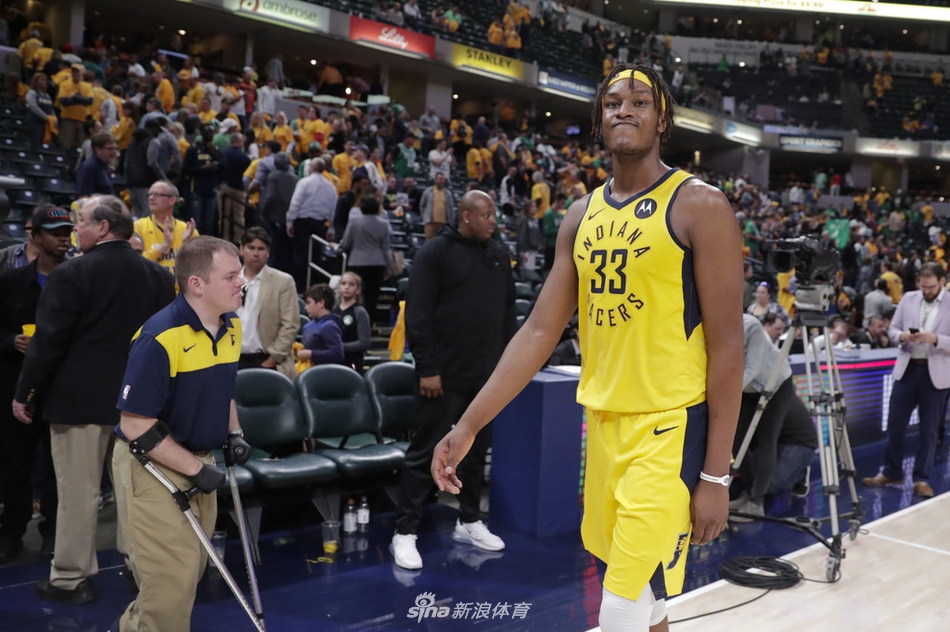 [季后赛]凯尔特人110-106步行者 总比分4-0横扫晋级