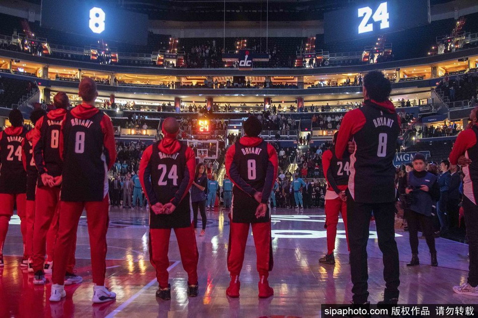 众队致敬科比！永远的黑曼巴！