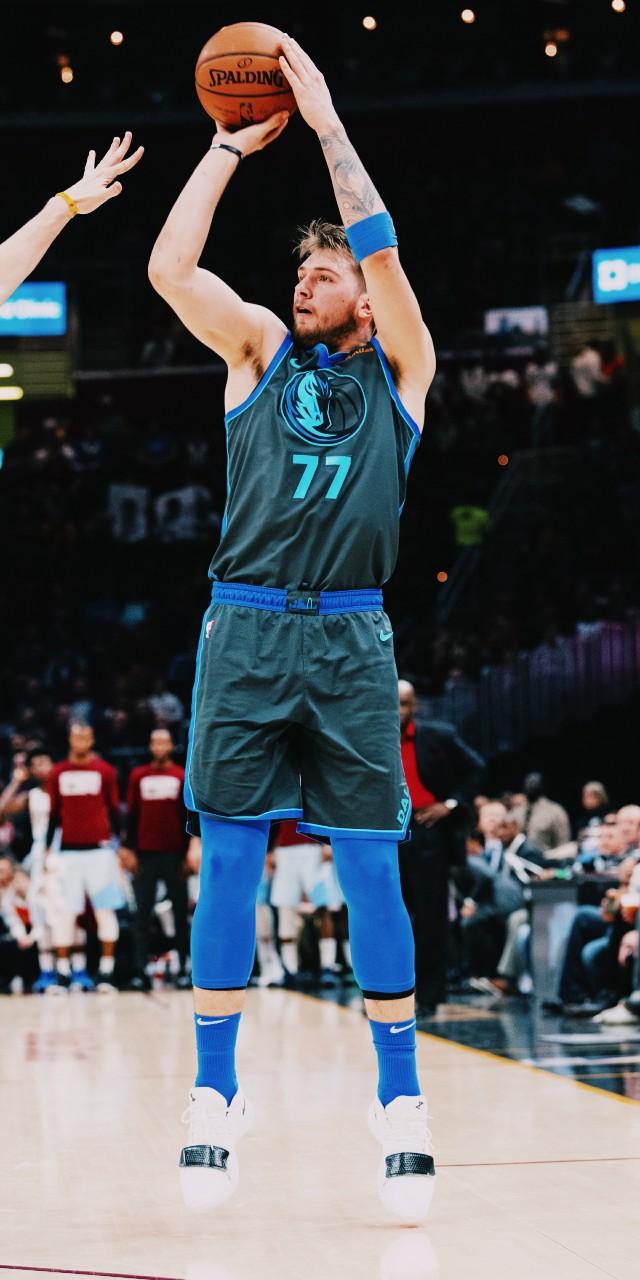 赶紧码住!球星精美酷炫壁纸送上!换上你的最爱吧!