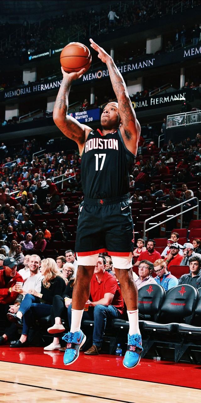 赶紧码住!球星精美酷炫壁纸送上!换上你的最爱吧!