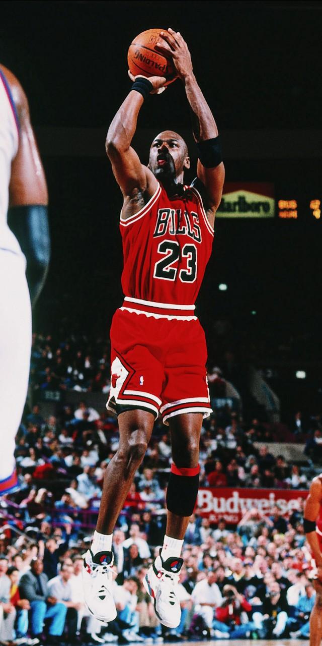 赶紧码住!球星精美酷炫壁纸送上!换上你的最爱吧!