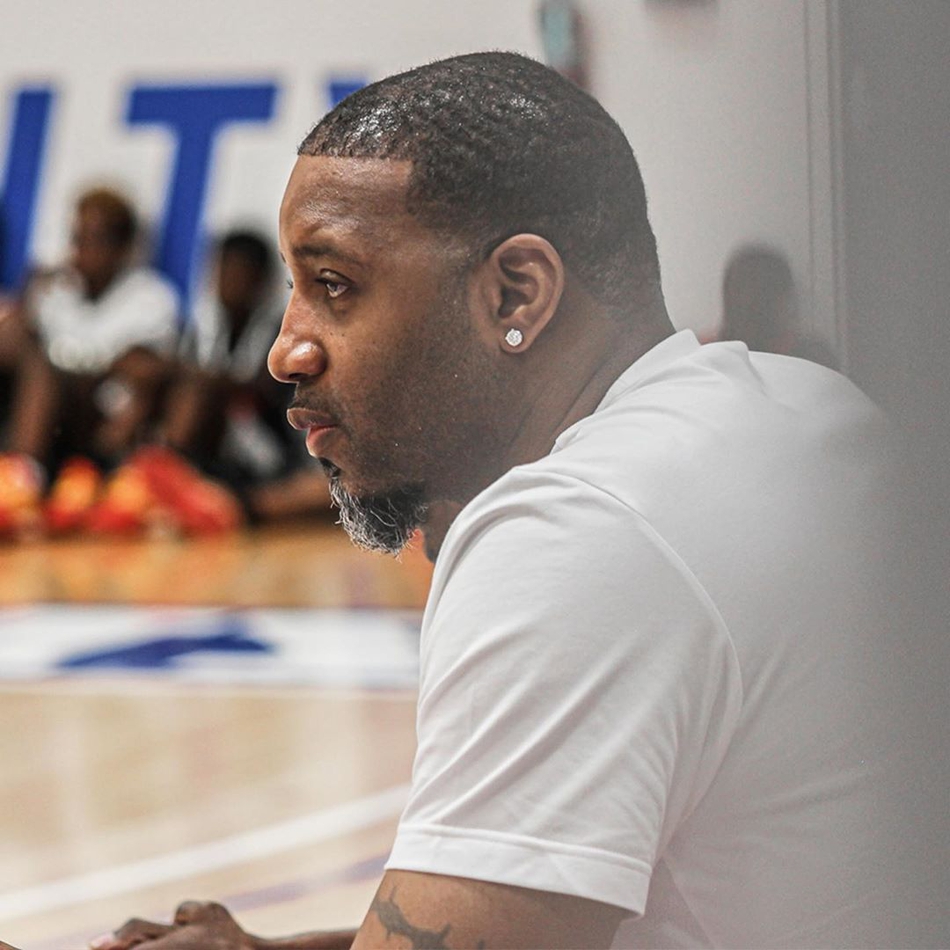 科指导vs麦教练!这对一生之敌换个场子又杠上了!