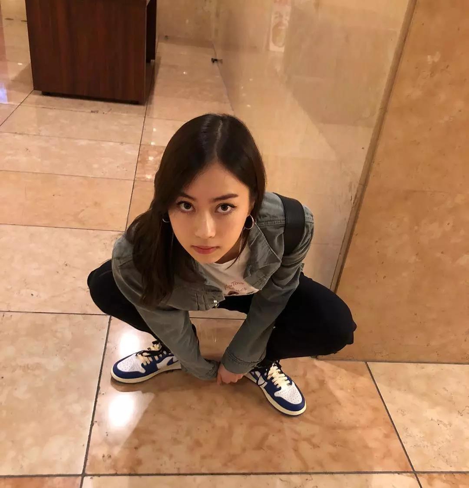 颜值最高的球鞋女神！身材气质满分的全球最美面孔！