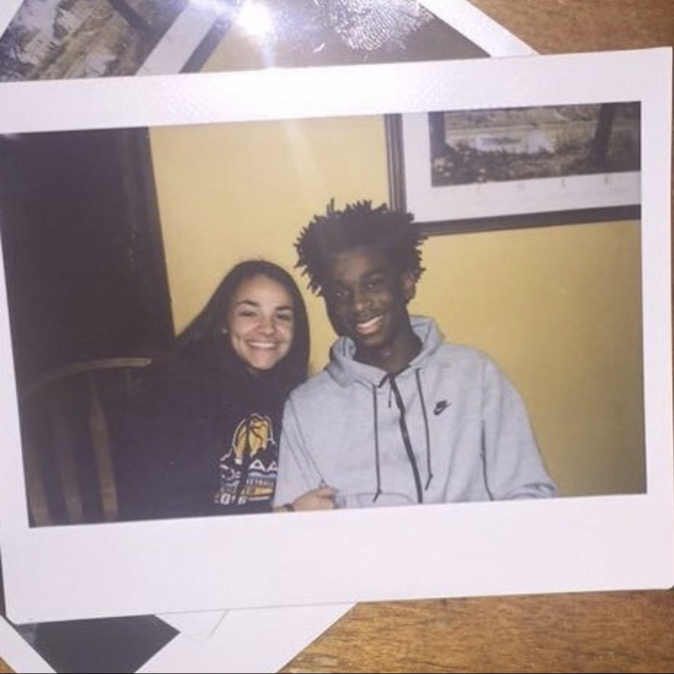 新秀赛第一潮男!高中就锁定女足队花 初恋脸大长腿还有绝美闺蜜团