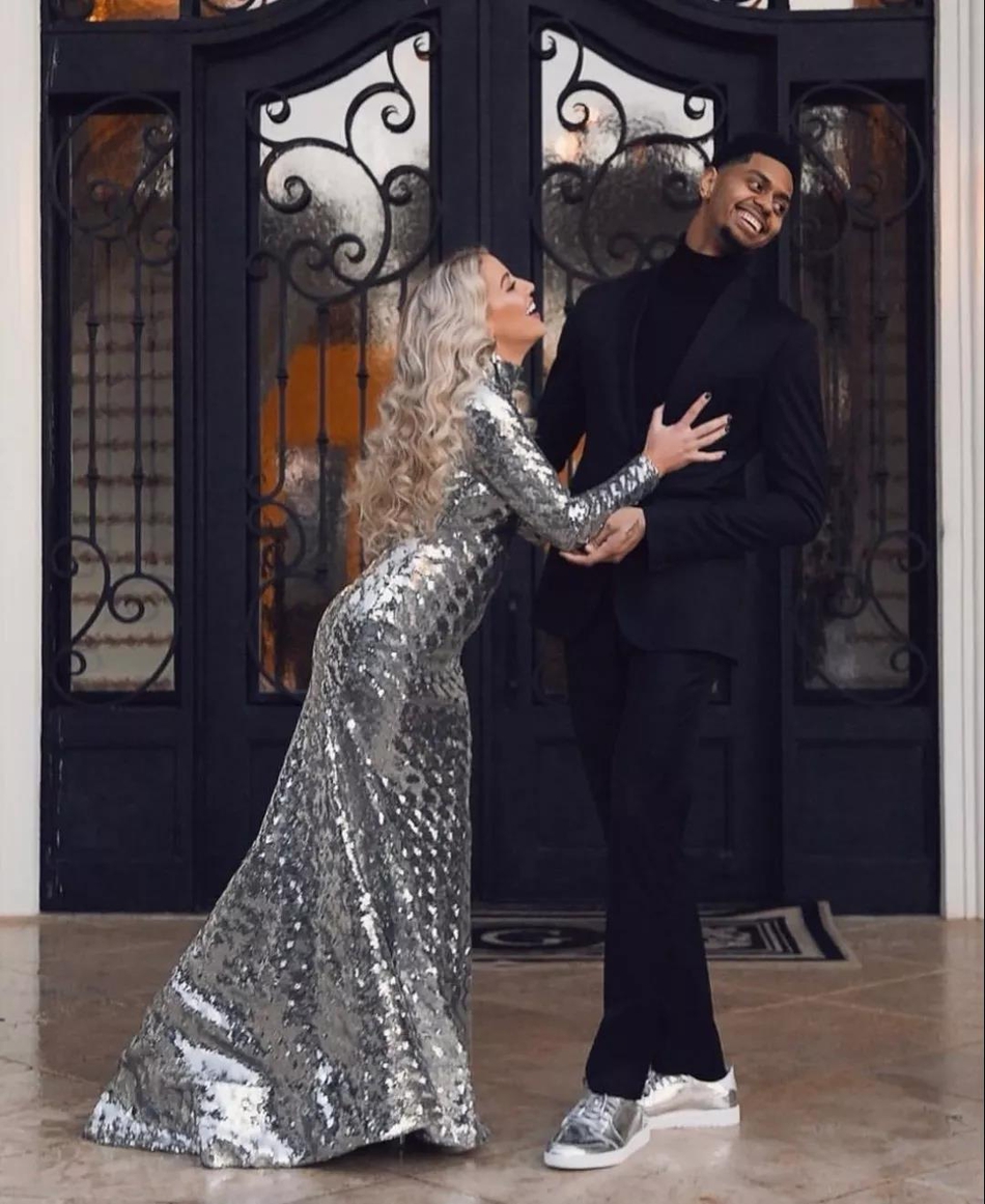 球员不能和拉拉队谈恋爱？为了把前东家的女神追到手 2K之王拼了