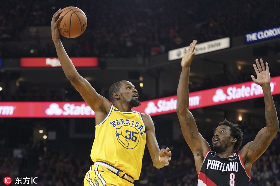 杜兰特篮下勾手