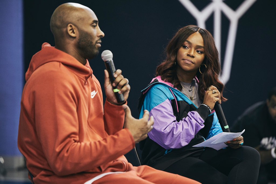 科比庆祝曼巴联盟成立一周年