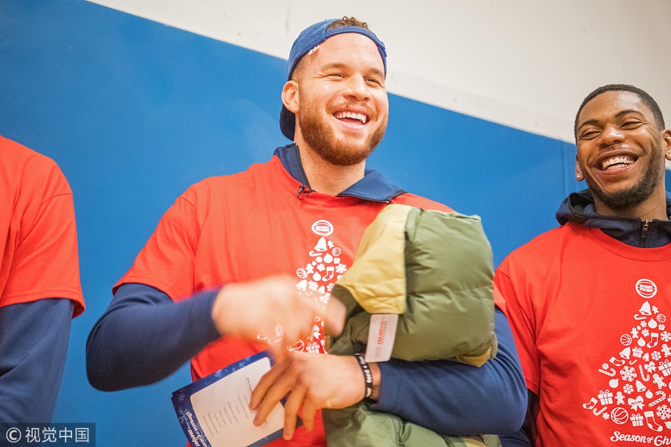 NBA各队办感恩节活动回馈球迷