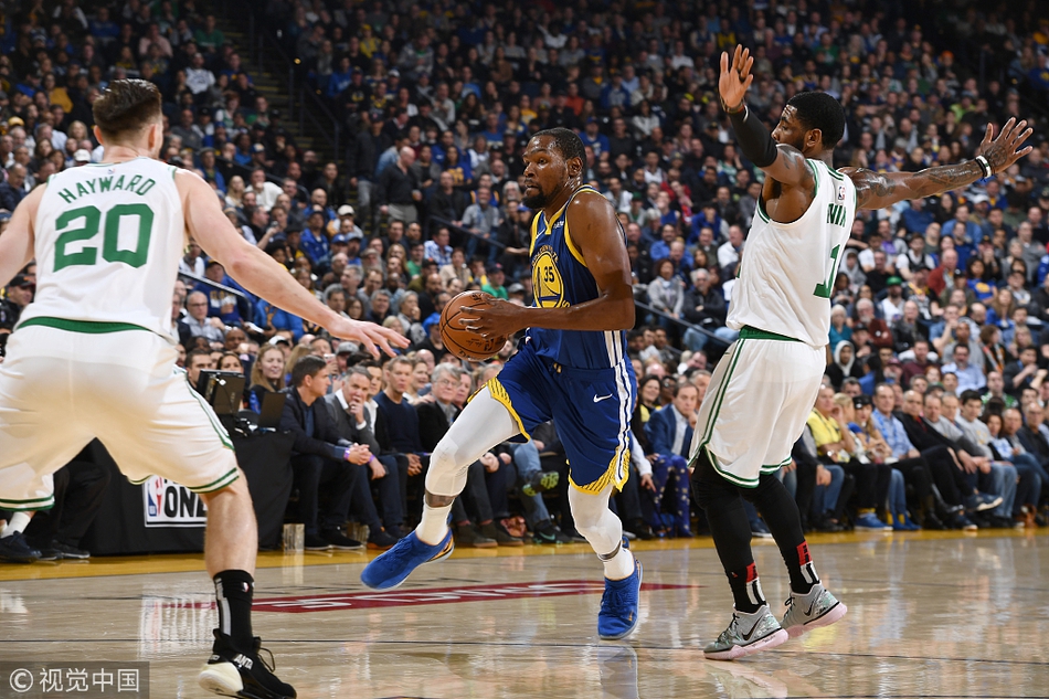 杜兰特突破欧文海沃德