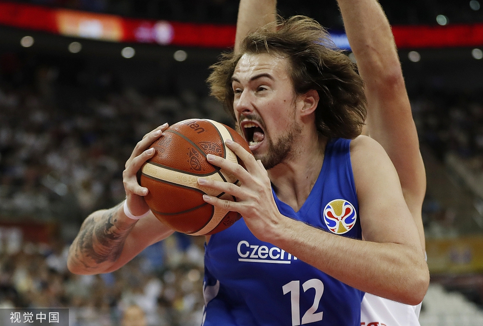 男篮世界杯波兰84-94捷克